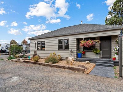 1987 NW 10th St, Redmond, OR, 97756