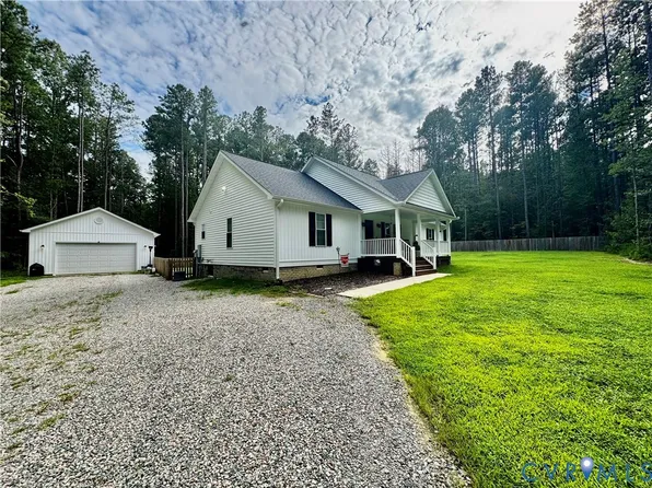 5875 Richmond Rd, Amelia Court House, VA 23002