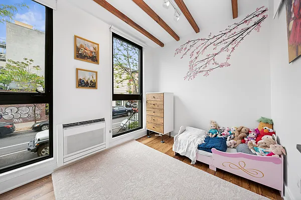 Sold by Douglas Elliman | media 12