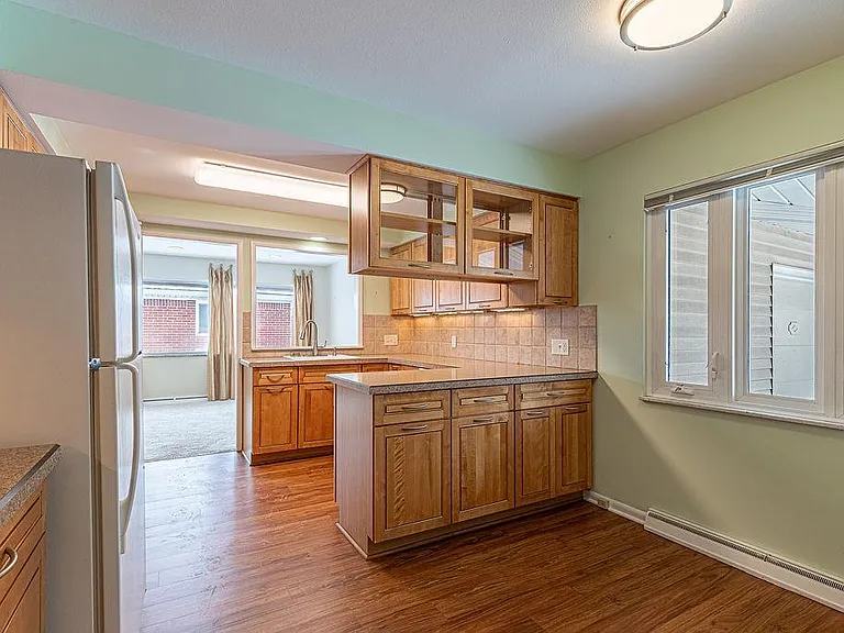 4121 Barbara Dr — Photo 4