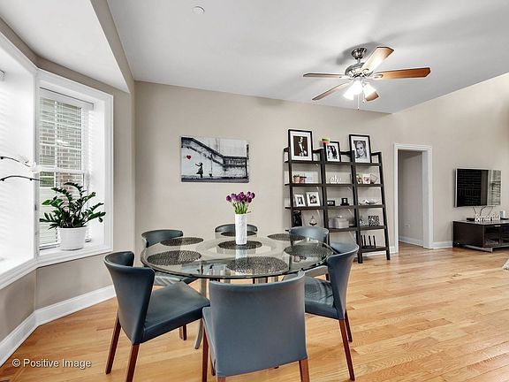 4th image of 1209 Charleston Ct #1209