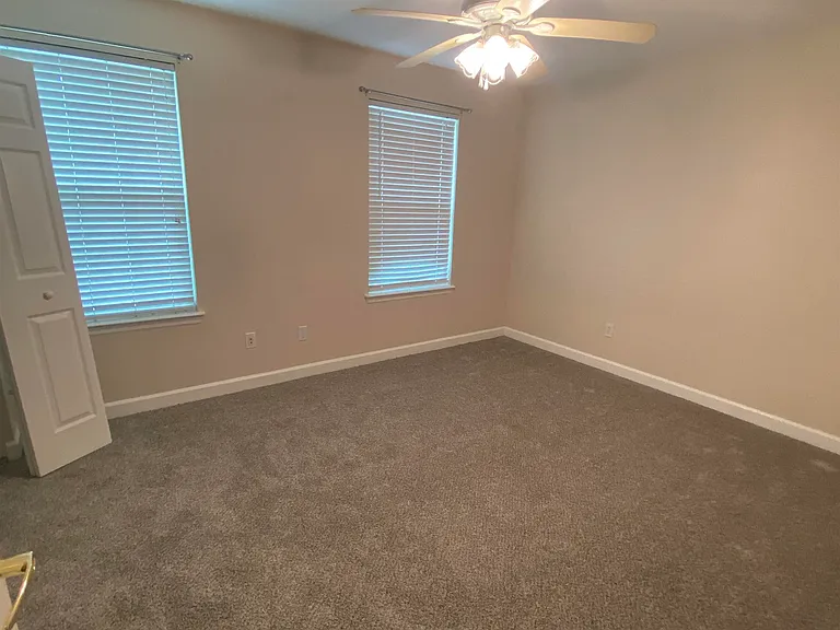 4053 Colleton Ct — Photo 15