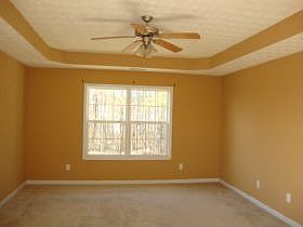 4th image of 565 Taylor Dr