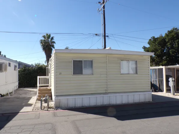 12710 3rd St, Yucaipa, CA
