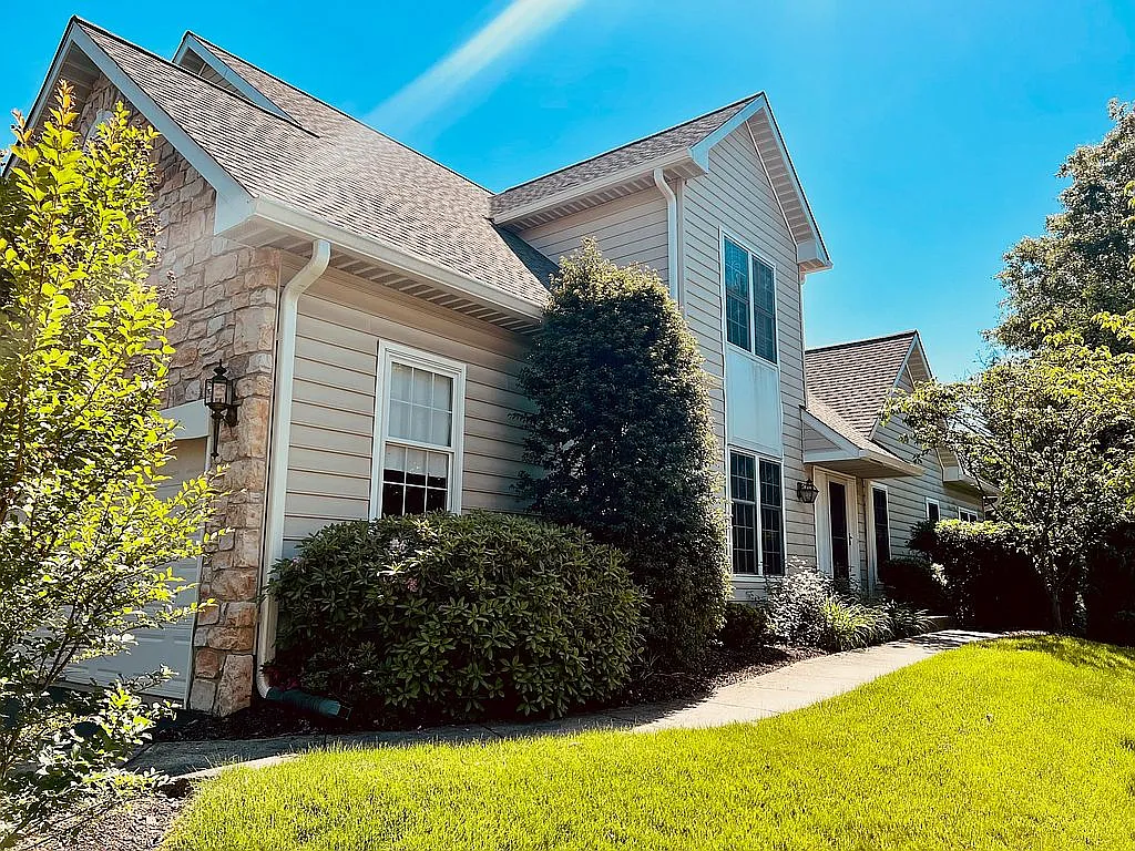 184 Birkdale Dr photo 1