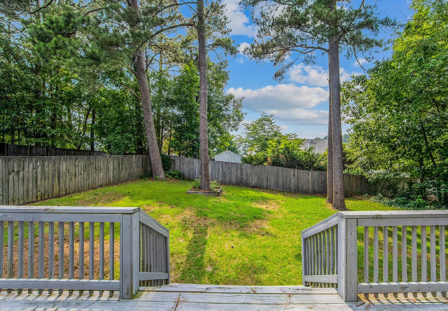 3 bed, 2.0 bath, $1,400 — Photo 4