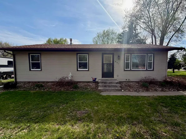 807 Esther St, Jefferson, SD 57038