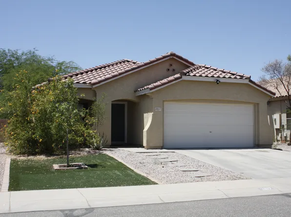 2817 W Silver Creek Ln, San Tan Valley, AZ 85144
