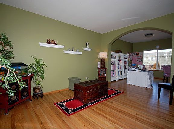 Gorgeous hardwood floors throughout