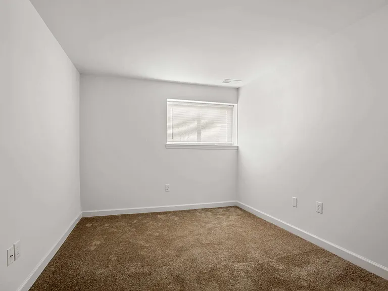Tuscany Woods Apartments — Photo 18