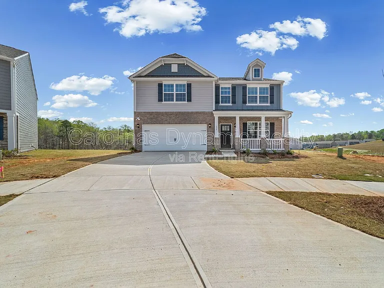 204 Calvin Creek Dr — Photo 2
