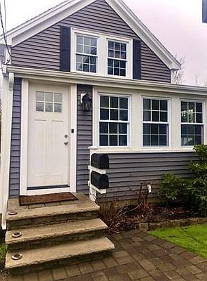1st image of 27 Bell St #2727