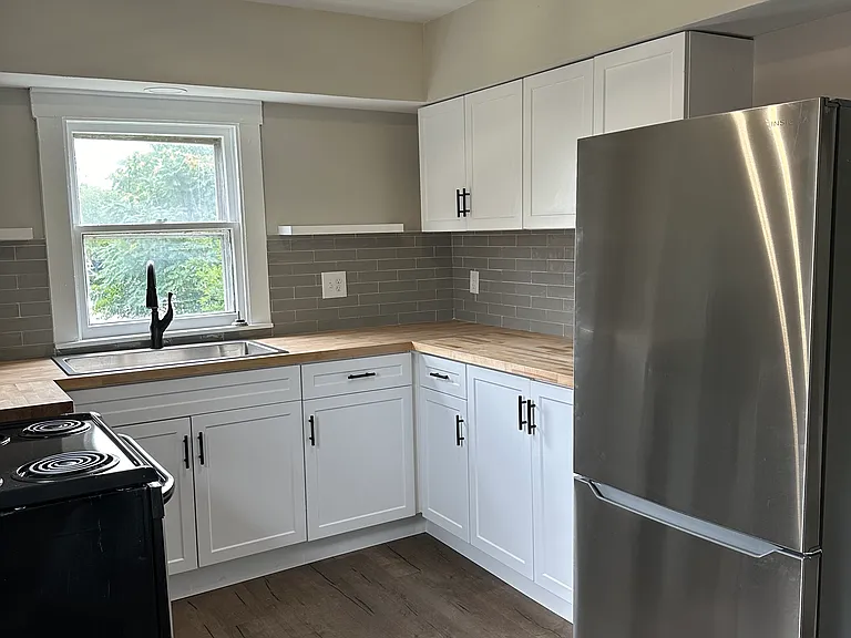 105 N 7th St #105 — Photo 11