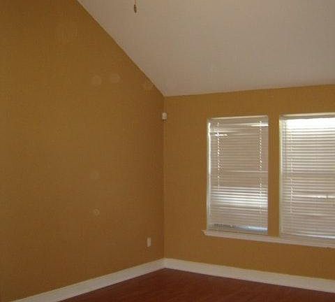 3rd image of 3124 Sawtooth Dr