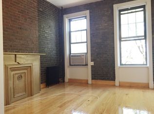 212 Huron St APT 3R, Brooklyn, NY 11222