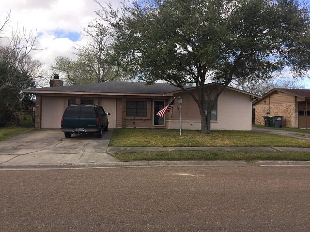 2nd image of 3106 Bobolink St