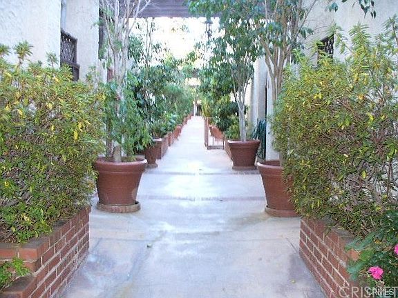 5th image of 9210 Van Nuys Blvd Unit 4