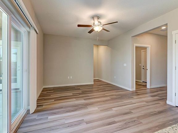 4th image of 4339 Canada Way