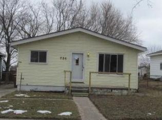 724 Stanley Ave, Pontiac, MI 48340