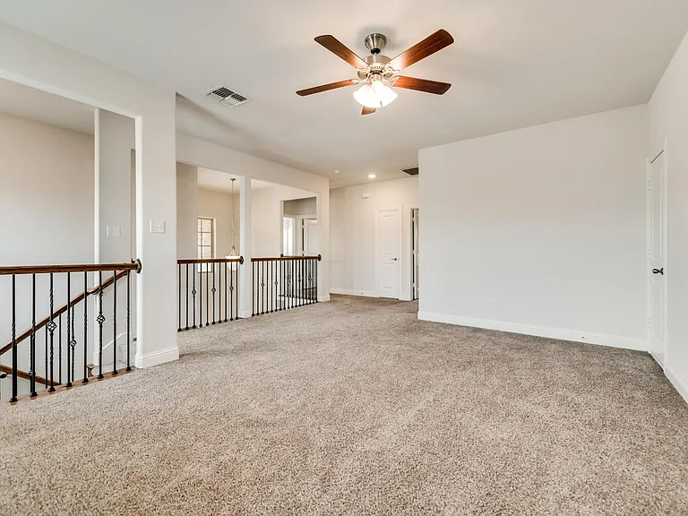 1216 Gibson Dr — Photo 27