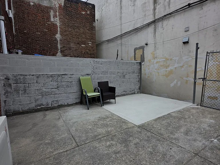 1153 S 11th St #A — Photo 11
