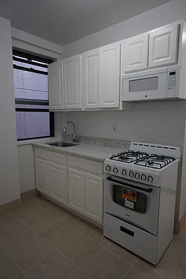 Rented by Alexander Hidalgo, Inc. | media 43