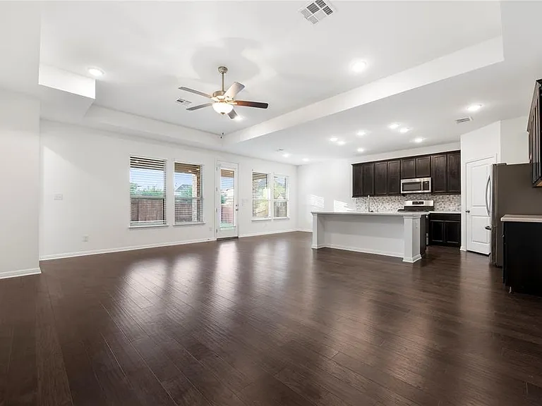 5146 Veranda Ter — Photo 31