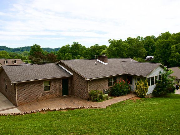 4th image of 8506 Troutman Ln