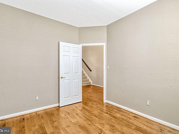 5th image of 6160 Ferrier Ct