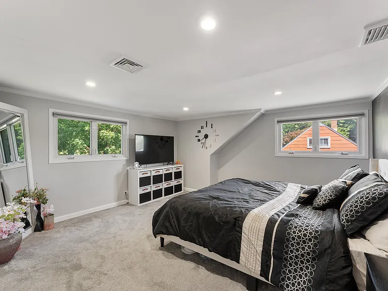 18 Jean Ln — Photo 15