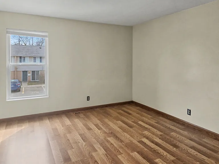 3510 Kenbrooke Ct — Photo 9