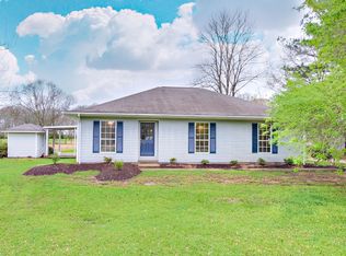 2915 Vernon Dr, Zachary, LA 70791