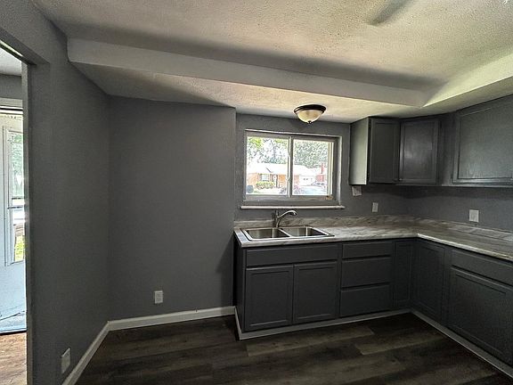 4th image of 4333 Melba Ave