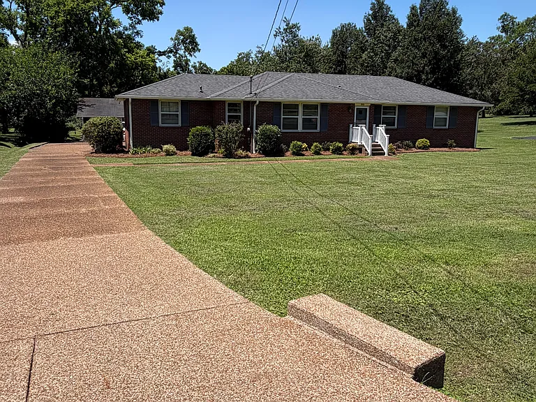 2921 Knobdale Rd — Photo 3