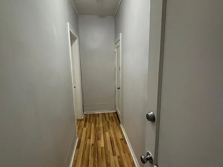 11 Dwight St #A — Photo 5