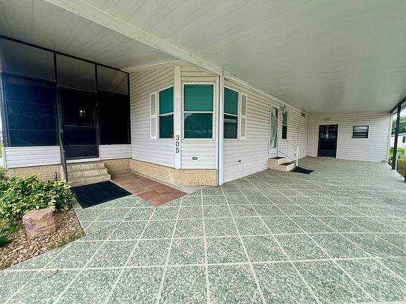 4th image of 305 Dove Ct #117