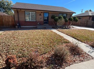 6890 Warren Dr, Denver, CO 80221