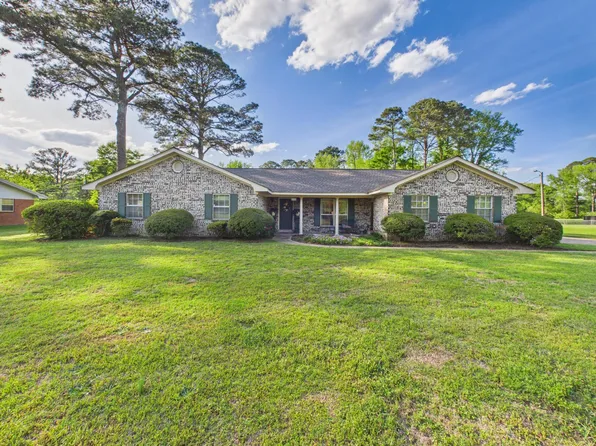 507 Sylvan Rd, Columbus, MS 39702