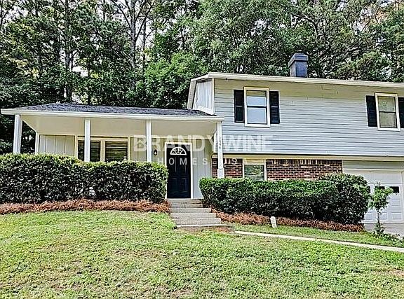 2nd image of 5446 Rocky Pine Dr