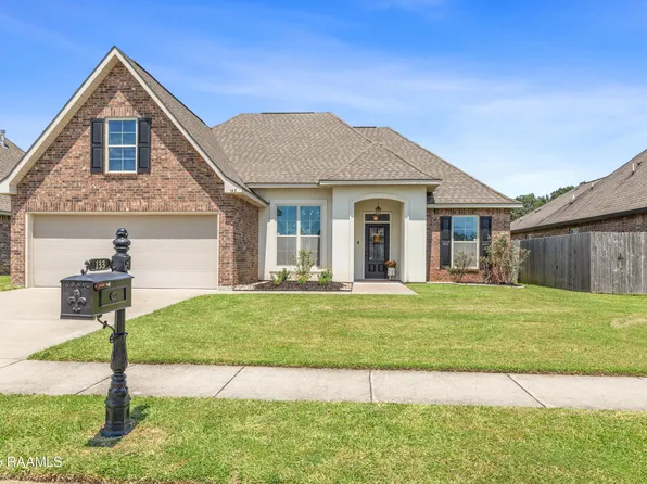133 Raven Cliff Ln, Broussard, LA 70518