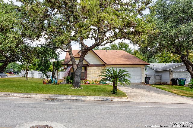 1st image of 2903 Timber View Dr