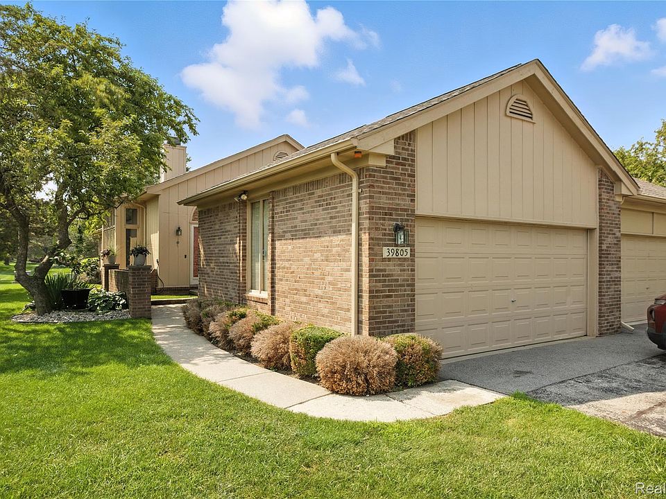1st image of 39805 Albright Dr