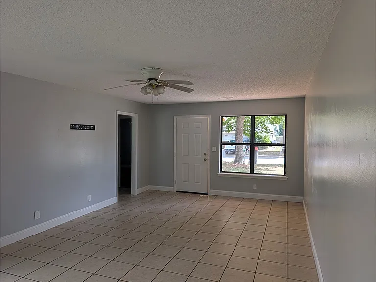 2004 Cypress Pl #A — Photo 6