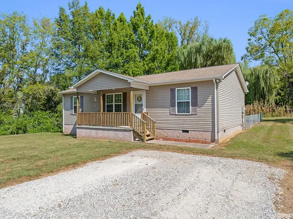 938 Gaw St, Cookeville, TN 38501