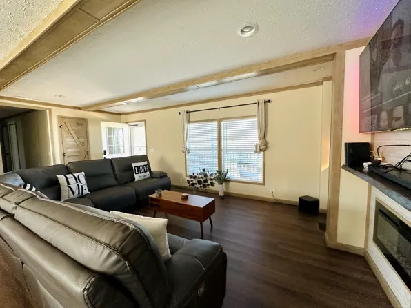 1407 Mallard Duck Rd, Columbia, TN 38401