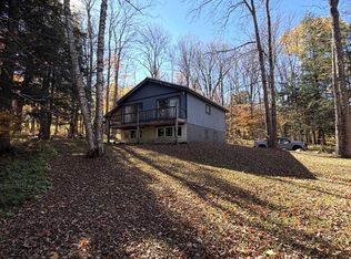 7 Shady Lane, Dover, VT 05356
