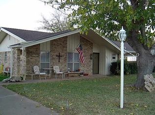 1600 W Elliott St, Breckenridge, TX 76424