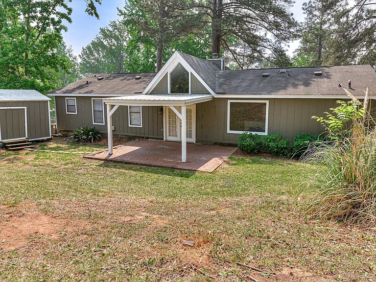 3006 Angela St #A — Photo 35