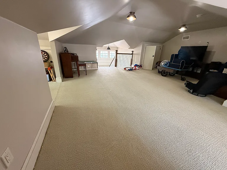 419 N Walnut St — Photo 20