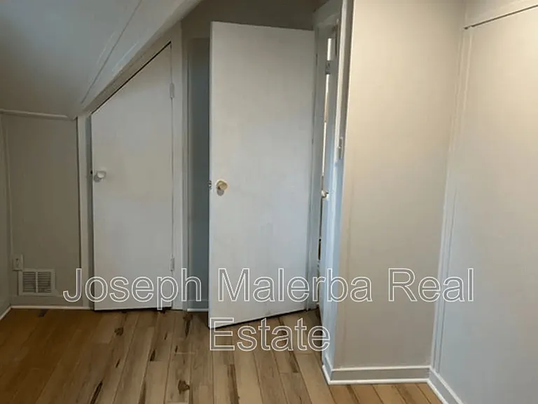 284 Ocean Ave — Photo 10